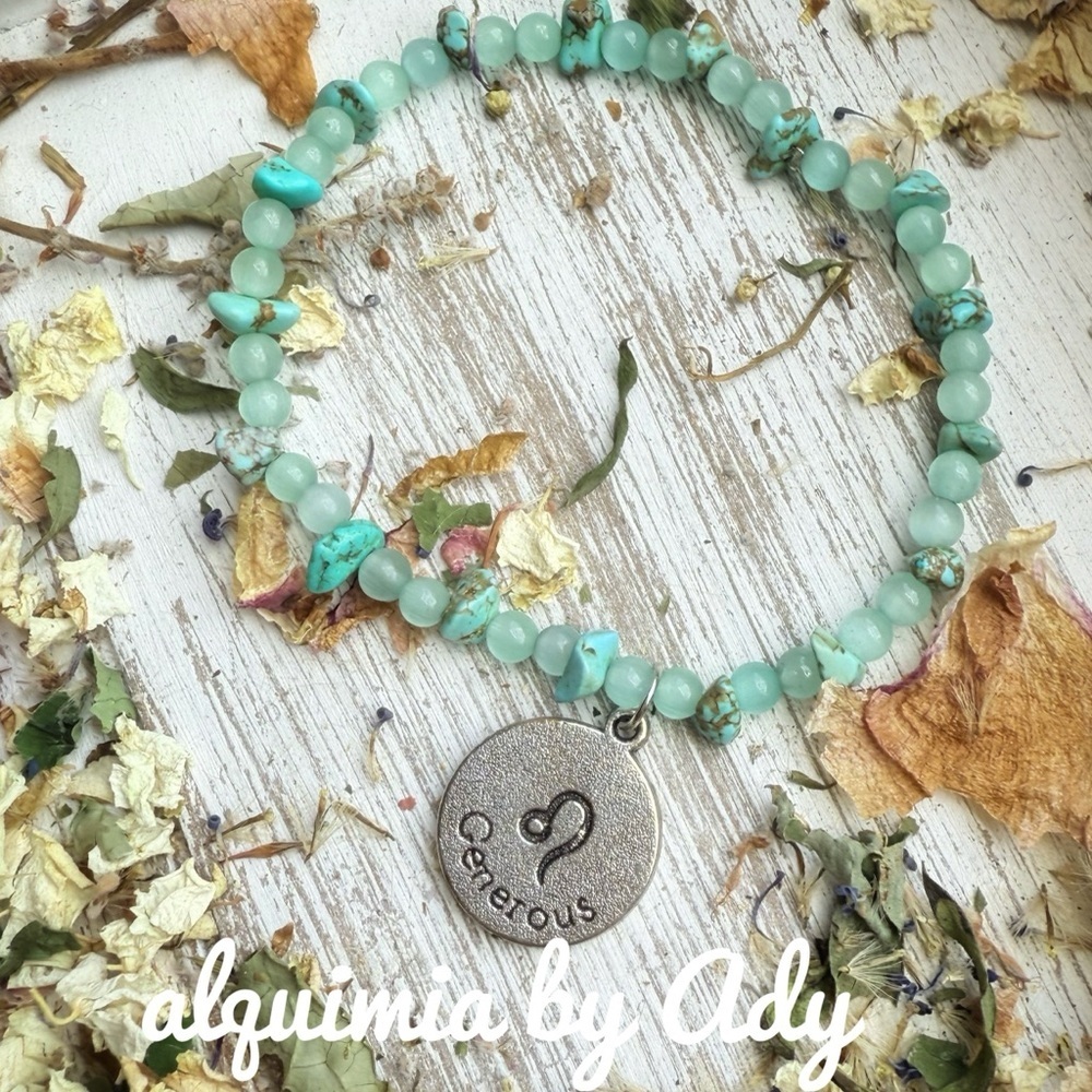 Dainty turquoise and aquamarine charm beaded  bracelet